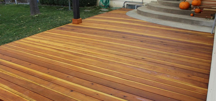 Smooth Redwood Decking in Bell Gardens, CA